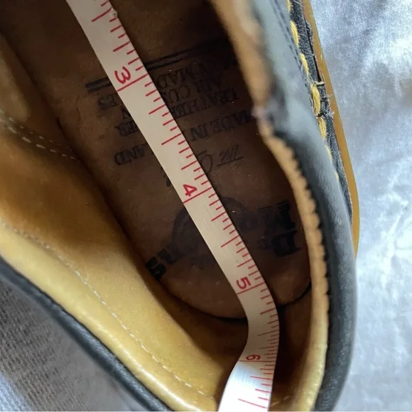 Childen’s Dr. Martens Oxfords - Picture 4 of 7